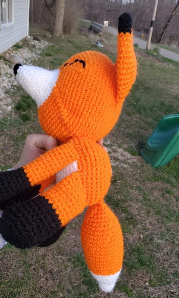 🧶Crochet Fox - Picture 2 of 3